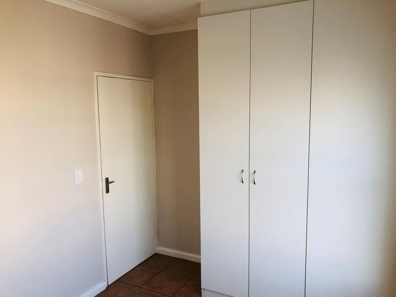 To Let 2 Bedroom Property for Rent in Vredekloof East Western Cape